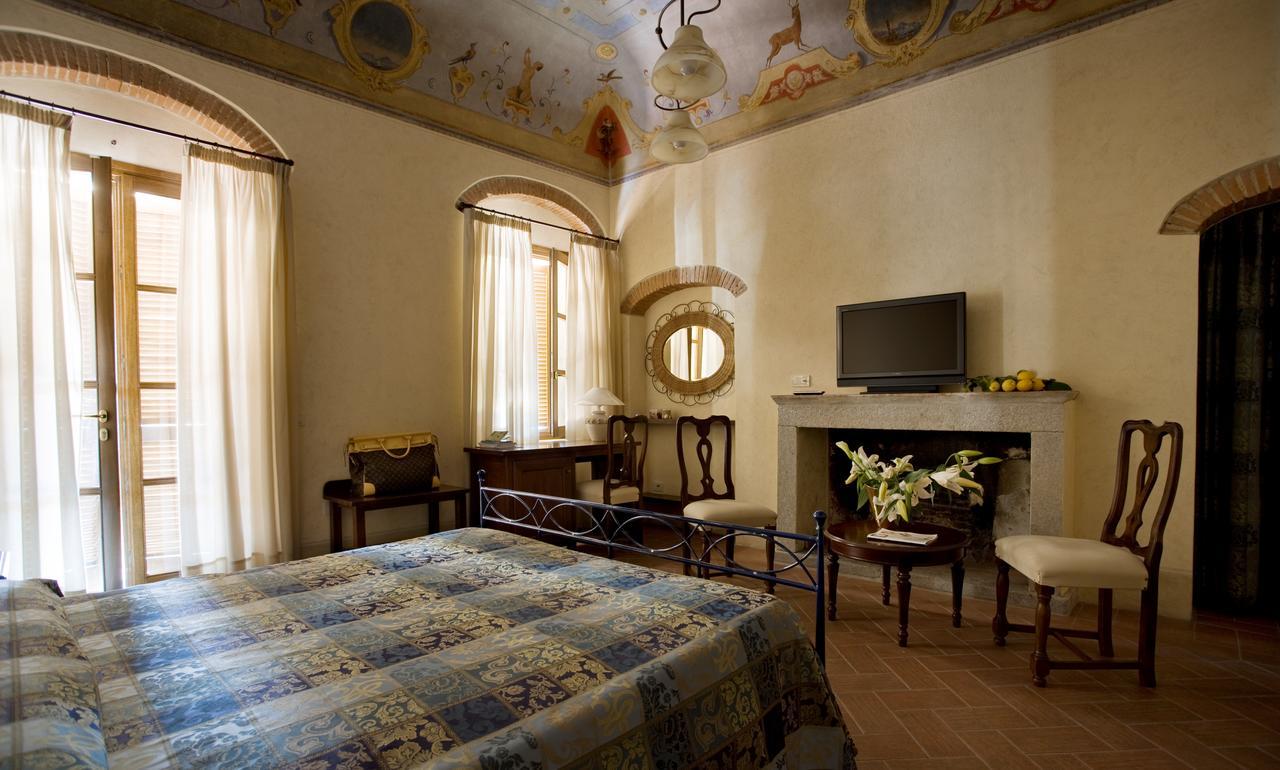 Hotel Corallo Помонте Екстериор снимка