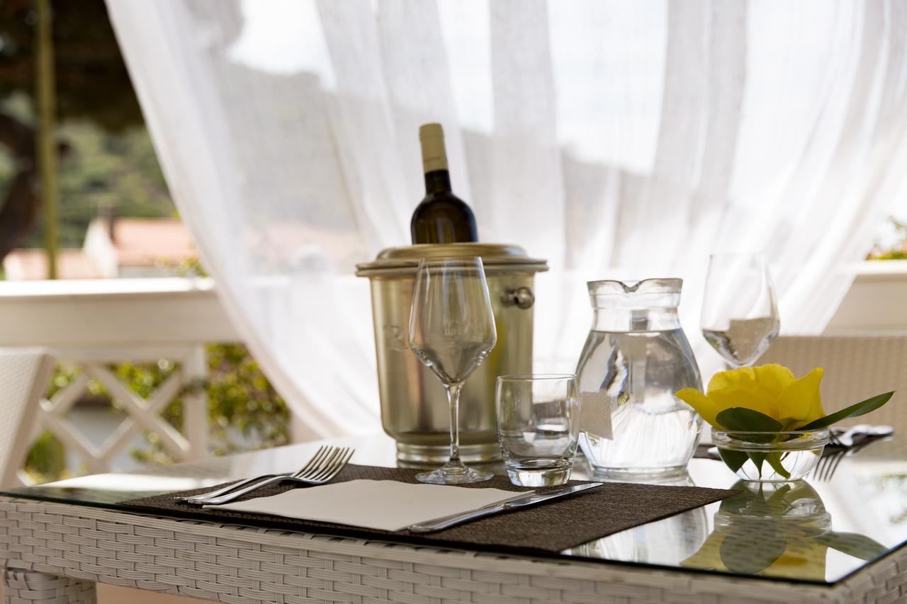 Hotel Corallo Помонте Екстериор снимка